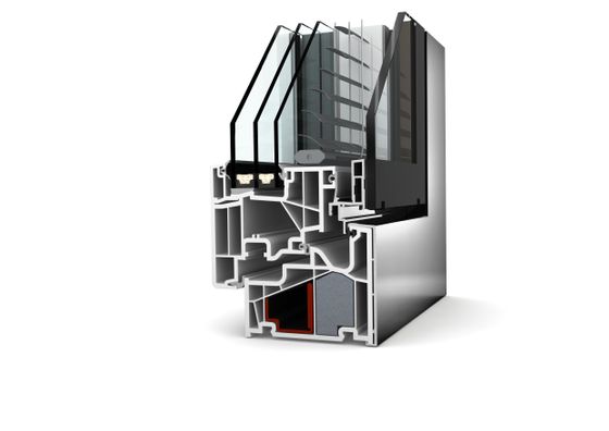 Verbundfenster Typ Internorm® mit integriertem Sonnen- und Sichtschutz - Brütsch AG in Schaffhausen 1